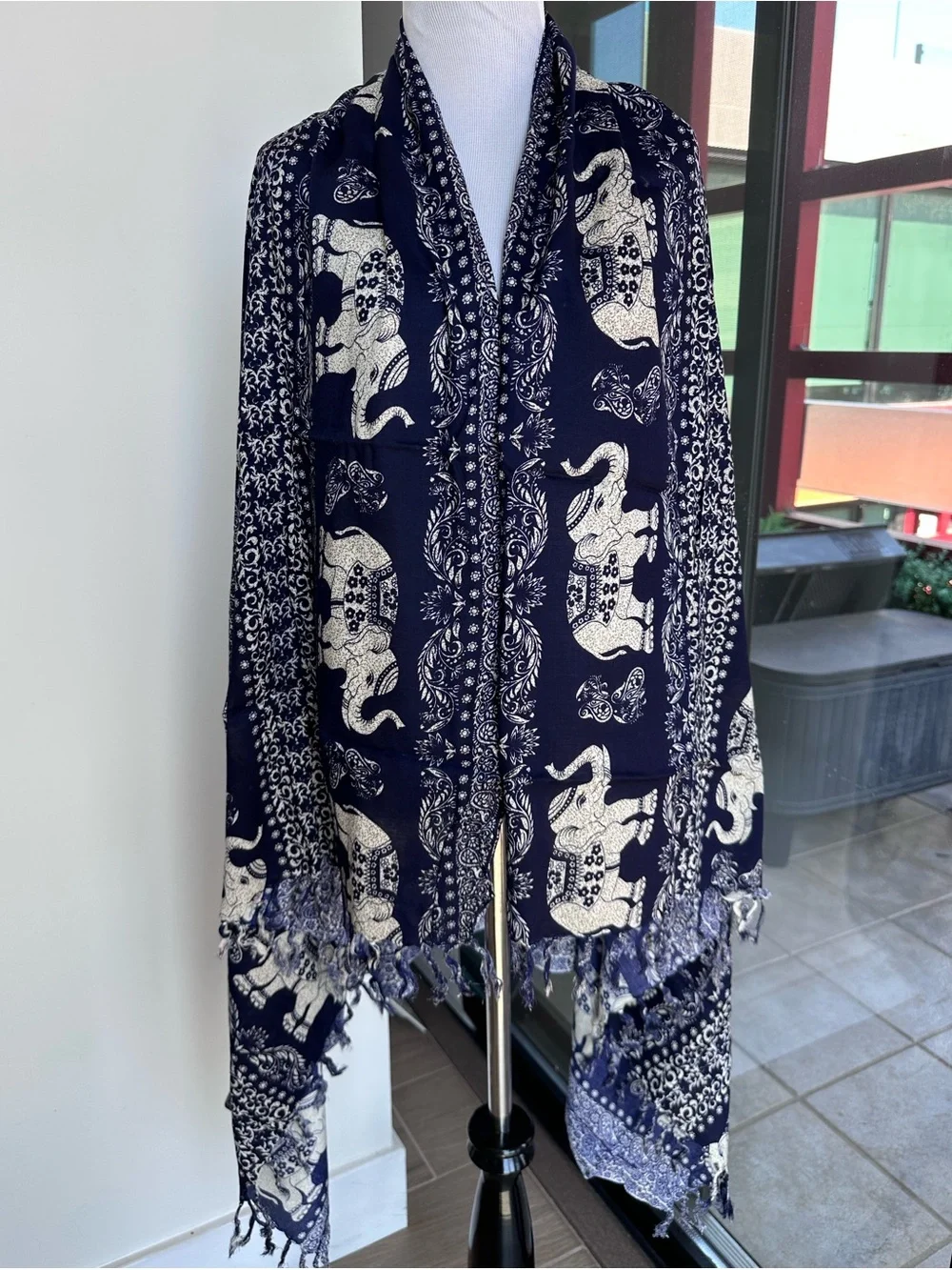 Navy Elephant Print Shawl Scarf - Unknown Brand never worn